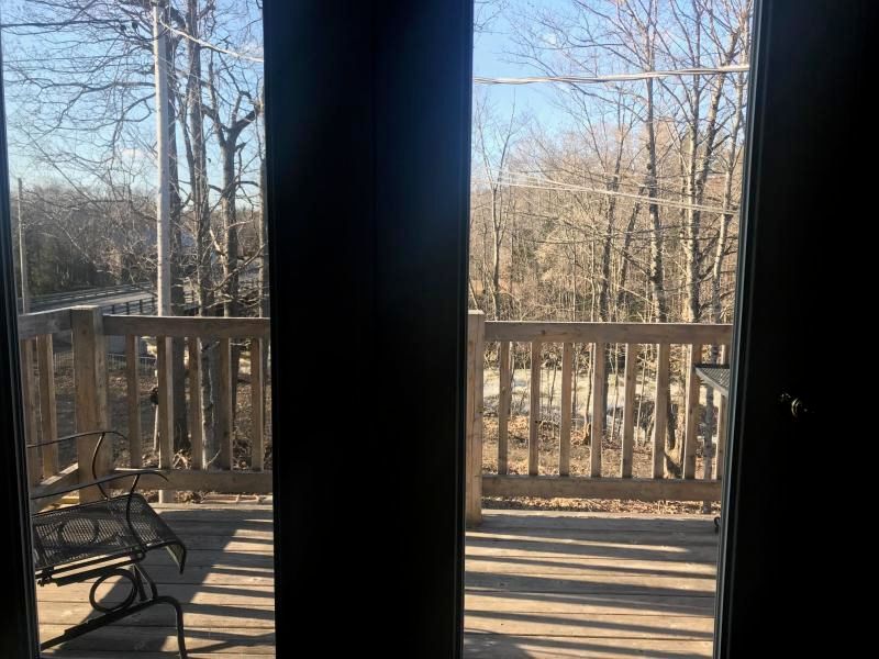 94 Main Rd, Abbot, ME 04406